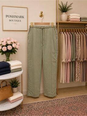Khakis Sage Green Lyocell Blend Wide Leg Cargo Pants Medium Drawstring Waist